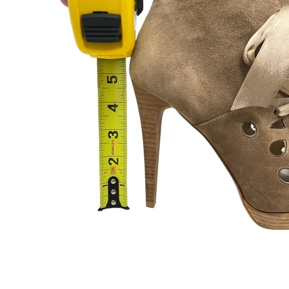 Stuart Weitzman Suede lace up Upstart peep toe heeled women’s boots 7 - Picture 10 of 10